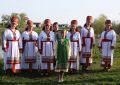 Песня «Луга ланга мон якан» в исполнении народного ансамбля «Пизёлнэ» («Рябинушка»)